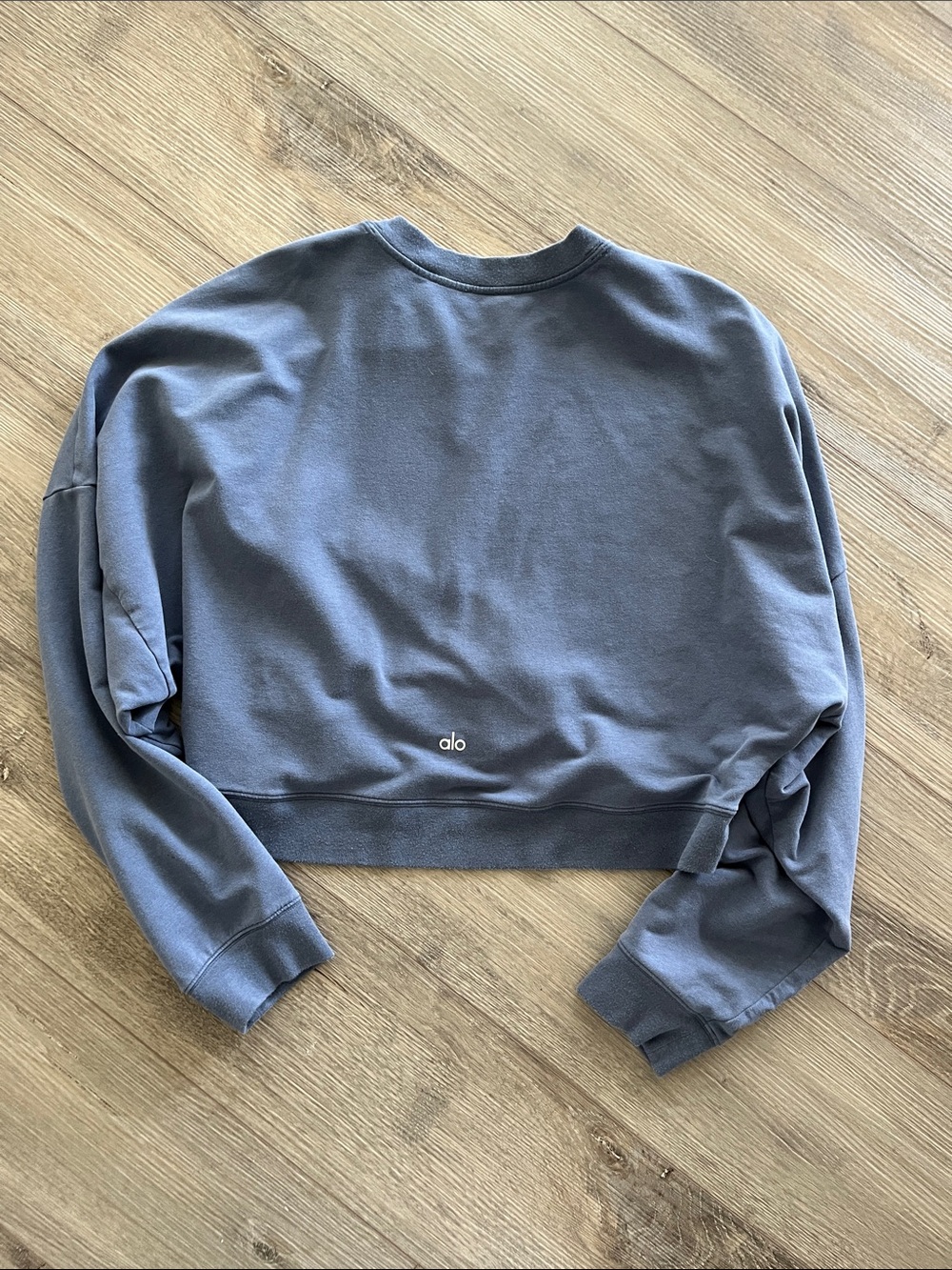 ALO Yoga Cropped Sway Crew Neck Pullover Bluestone Size L - Picture 5 of 5
